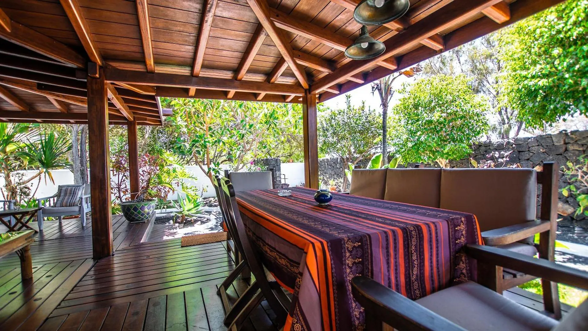 Villa Ana Costa Teguise